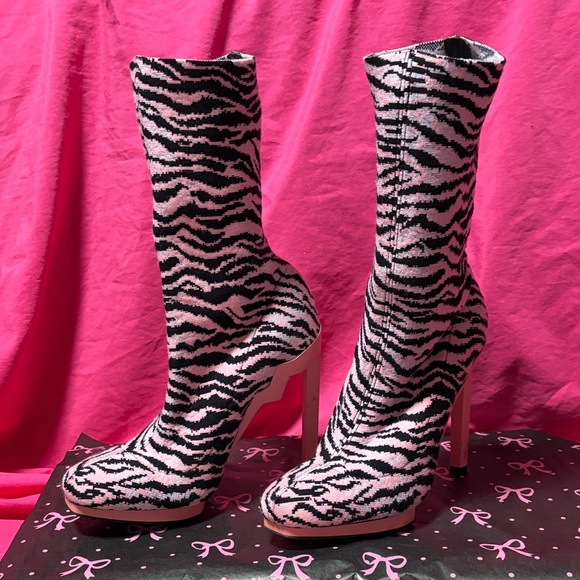 Kenzo X H&M Zebra Heeled Boots - Picture 2 of 7